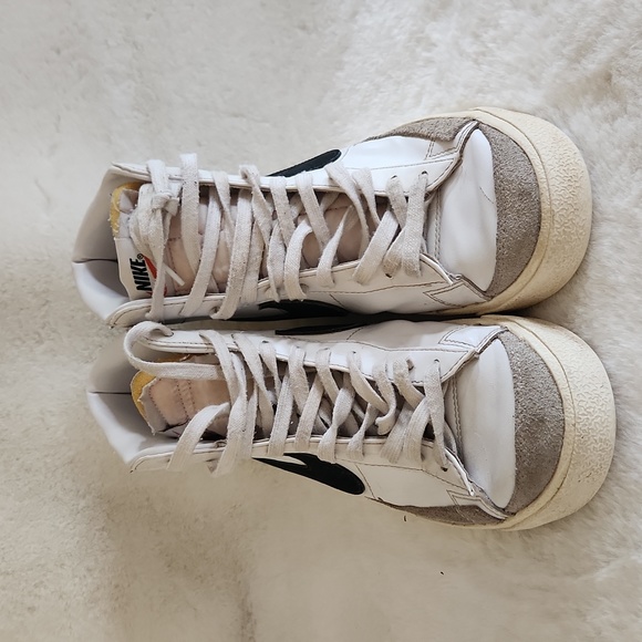 Nike Men's Blazer Mid 77 Size 10 - Picture 6 of 8